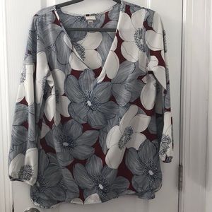 Dressy floral top!